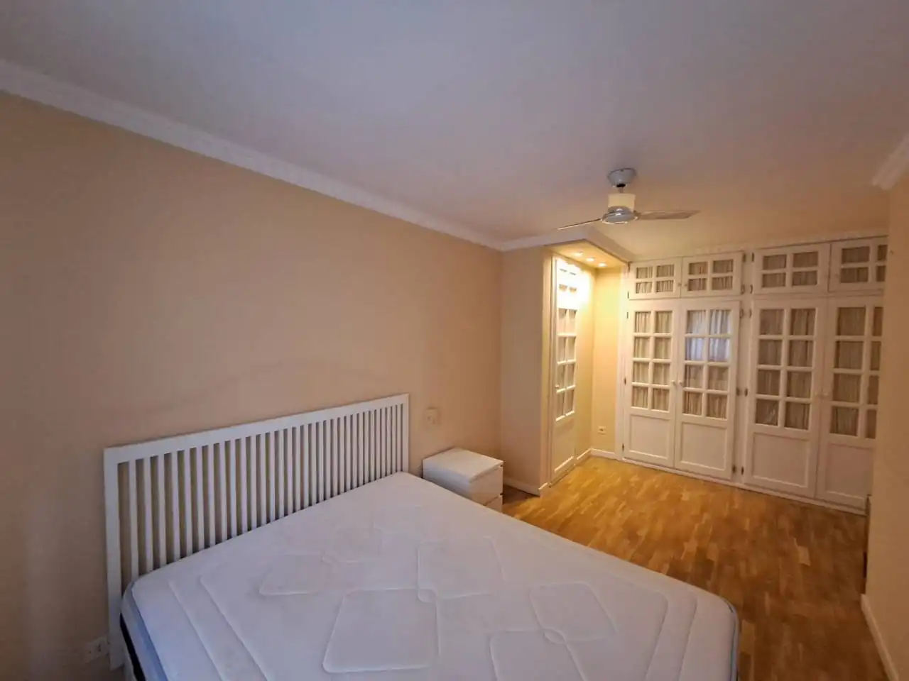 Flat with terrace for sale in Calle Fernán González, imagen 8