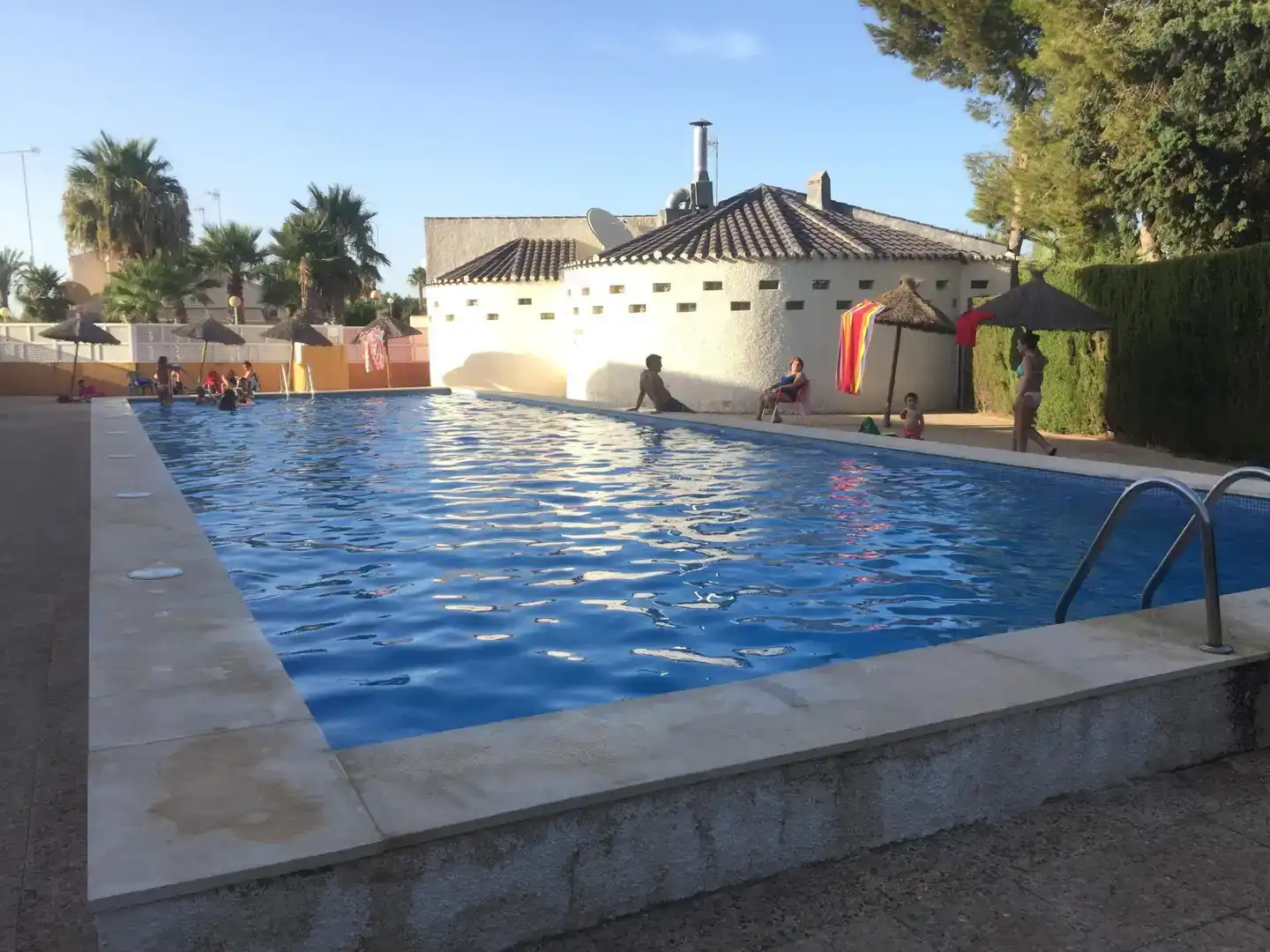 Piscina de Apartament en venda en Cartagena amb Aire condicionat, Piscina i Moblat