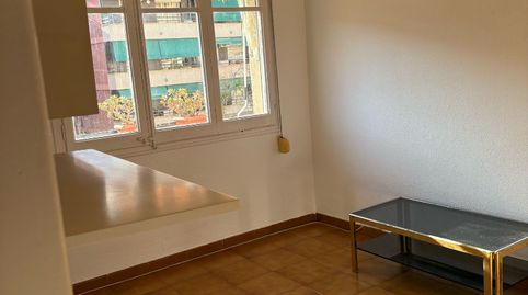 Foto 3 de Piso de alquiler en Avinguda de la Mare de Déu de Montserrat, El Guinardó, Barcelona Capital