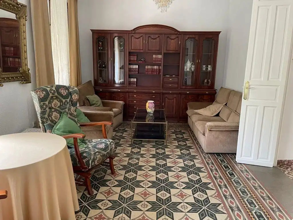 Sala de estar de Edificio en venta en Alicante / Alacant