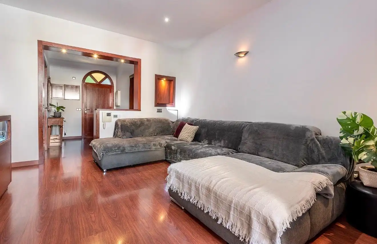 Sala d'estar de Planta baixa en venda en  Palma de Mallorca amb Aire condicionat, Calefacció i Jardí privat