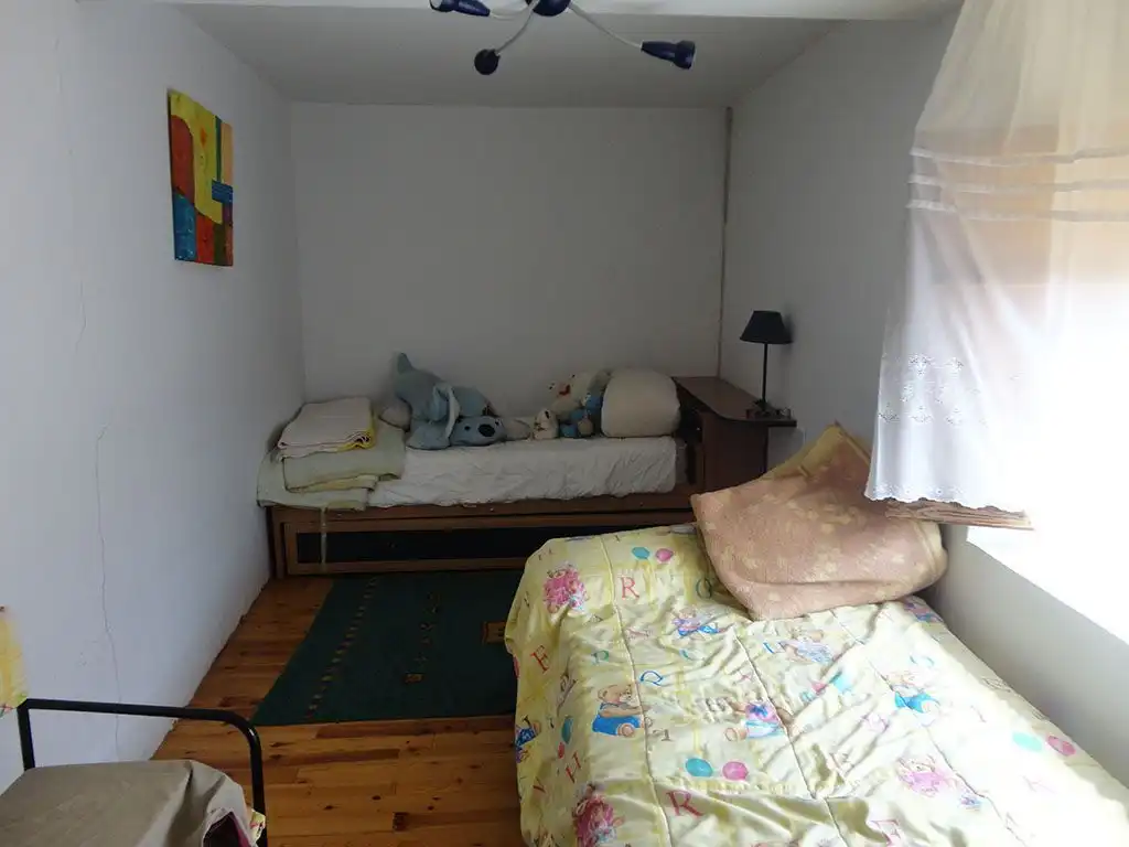 Habitación de Finca rústica en venta en Valle de Valdelaguna con Calefacción, Terraza y Trastero