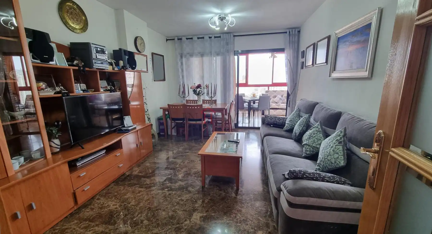 Sala de estar de Apartamento en venta en Benidorm con Aire acondicionado, Terraza y Amueblado