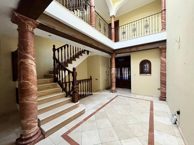 Casa-chalet en Venta en San Francisco