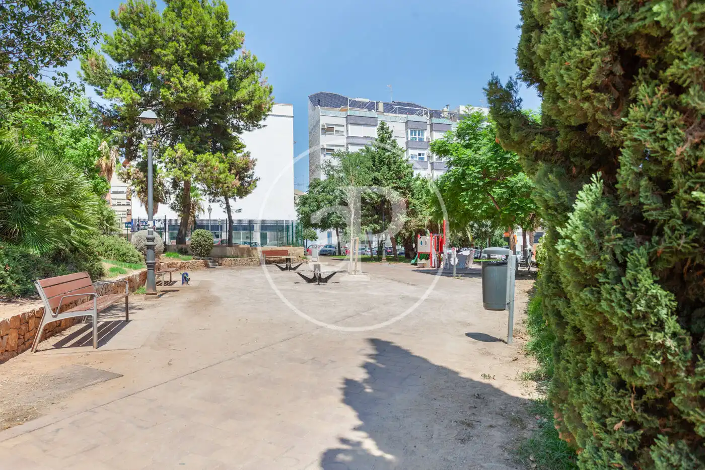 Parkplatz von Wohnung zur Miete in Valencia mit Klimaanlage, Heizung und Möbliert