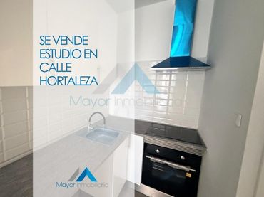 Estudi amb balcó en venda a Calle de Hortaleza 72