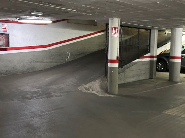 Aparcament de Garatge en venda en Ripollet