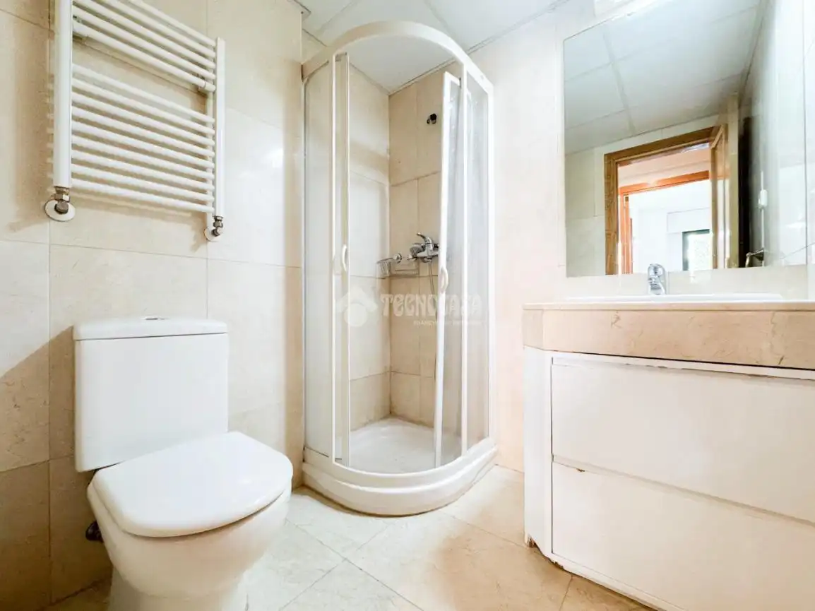 Flat with pool for sale in Barajas, imagen 14