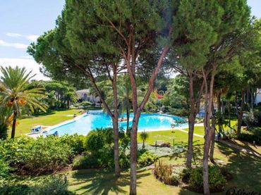 Apartament amb piscina en venda a Selwo