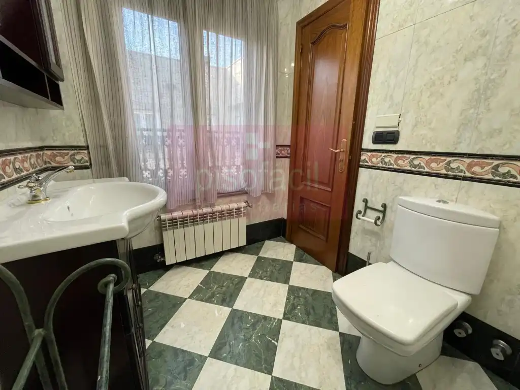 Baño de Piso en venta en Lugo