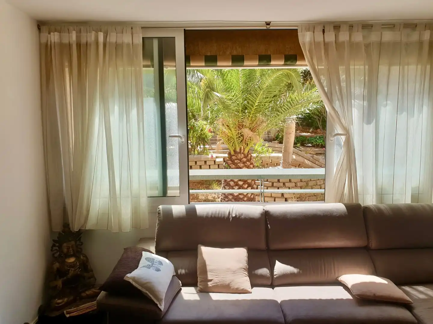 Sala d'estar de Apartament en venda en Finestrat amb Jardí privat i Piscina