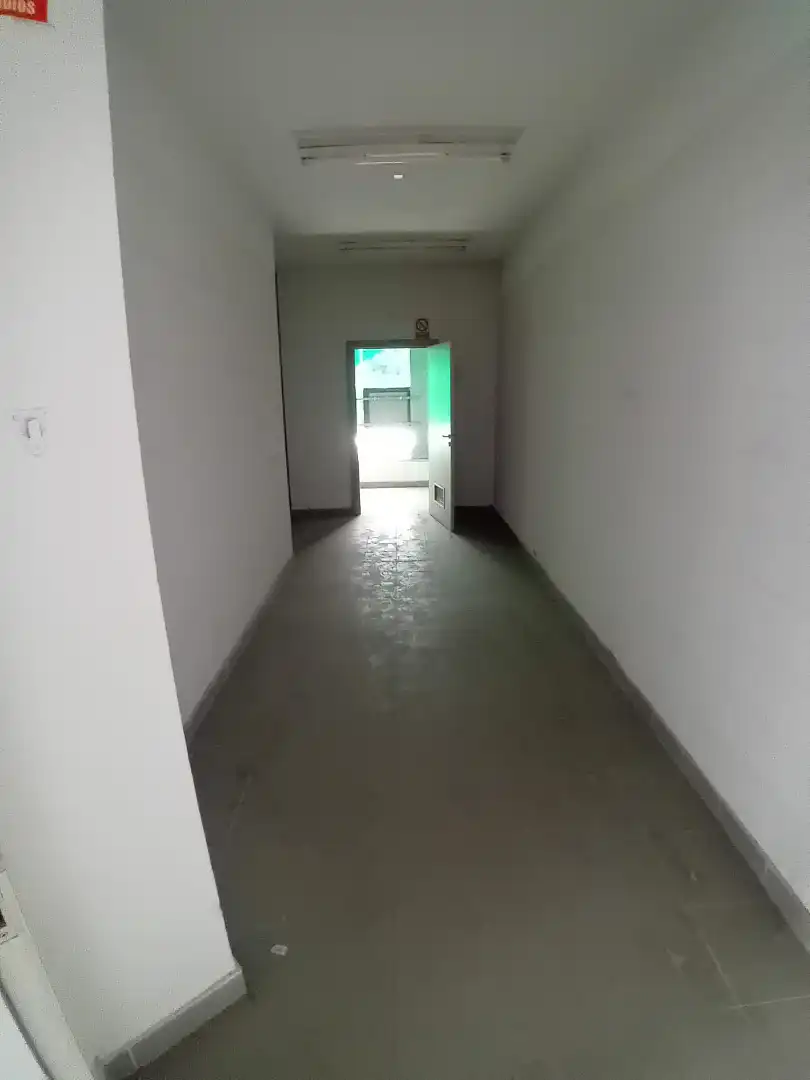Gewerbefläche zur Miete in Calle de Federica Montseny 22, imagen 2