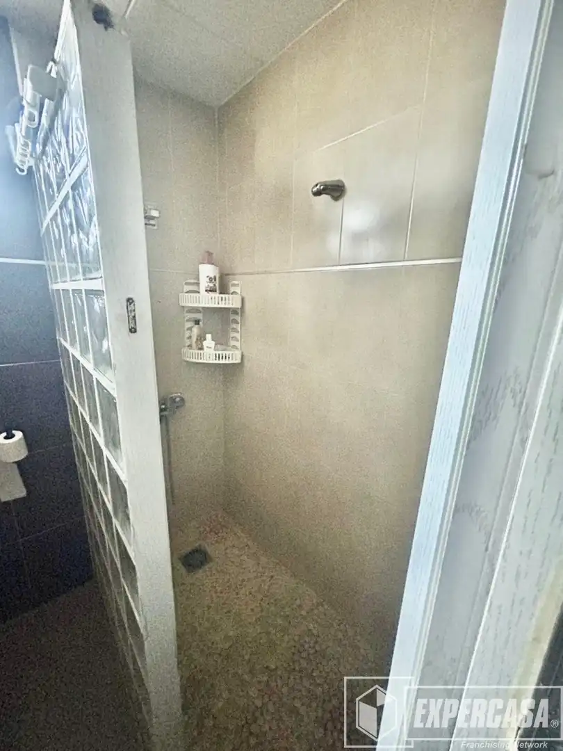 Baño de Piso en venta en Alzira con Terraza y Trastero