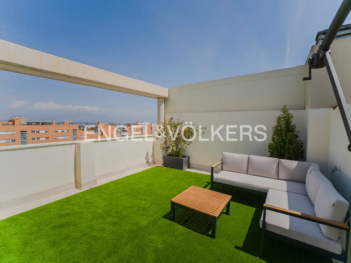 Terrace of Attic for sale in Alicante / Alacant  with Air Conditioner, Heating and Terrace