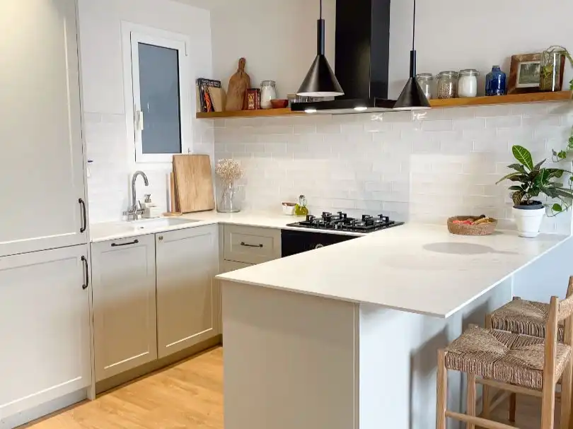 Flat for rent in Carrer de Premià, 32, Sants
