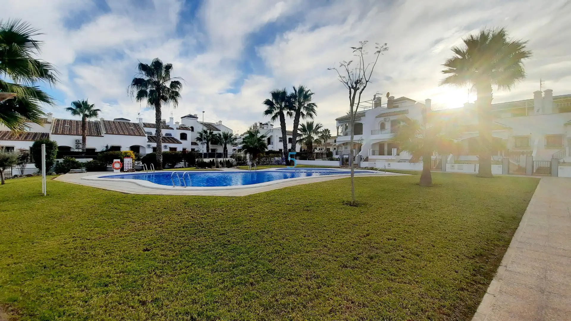 Reihenhaus mit Terrasse zum Verkauf in Orihuela Costa, imagen 2