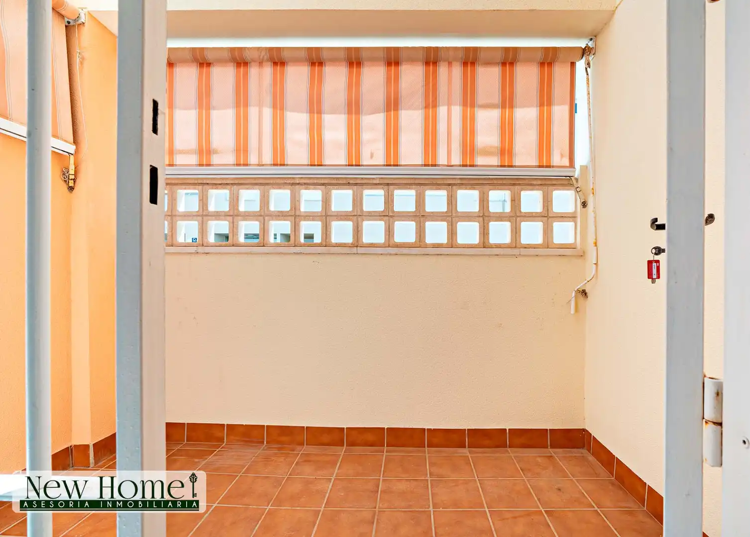 Balcony of Flat for sale in Roquetas de Mar  with Terrace, Furnished and Community pool