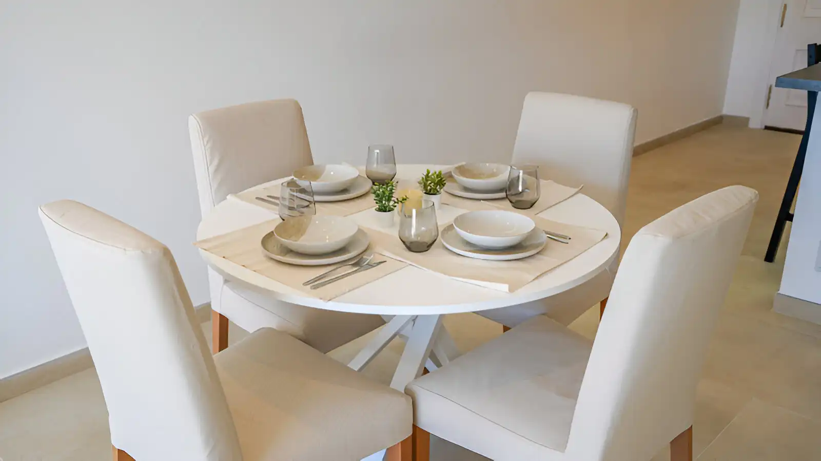 Apartament amb piscina en venda a Benahavís pueblo, imagen 5