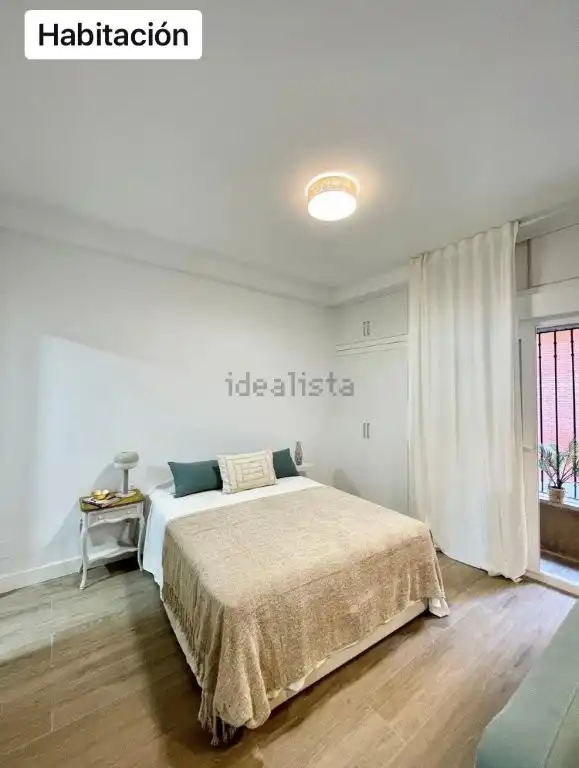 Schlafzimmer von Wohnungen zum Verkauf in  Madrid Capital mit Klimaanlage, Heizung und Terrasse