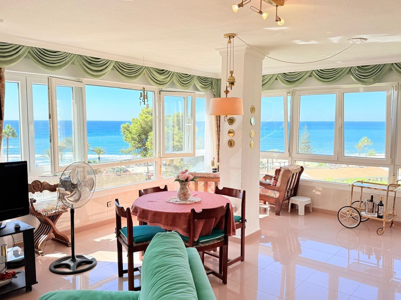 Dormitori de Pis en venda en Torrox amb Aire condicionat, Calefacció i Piscina comunitària