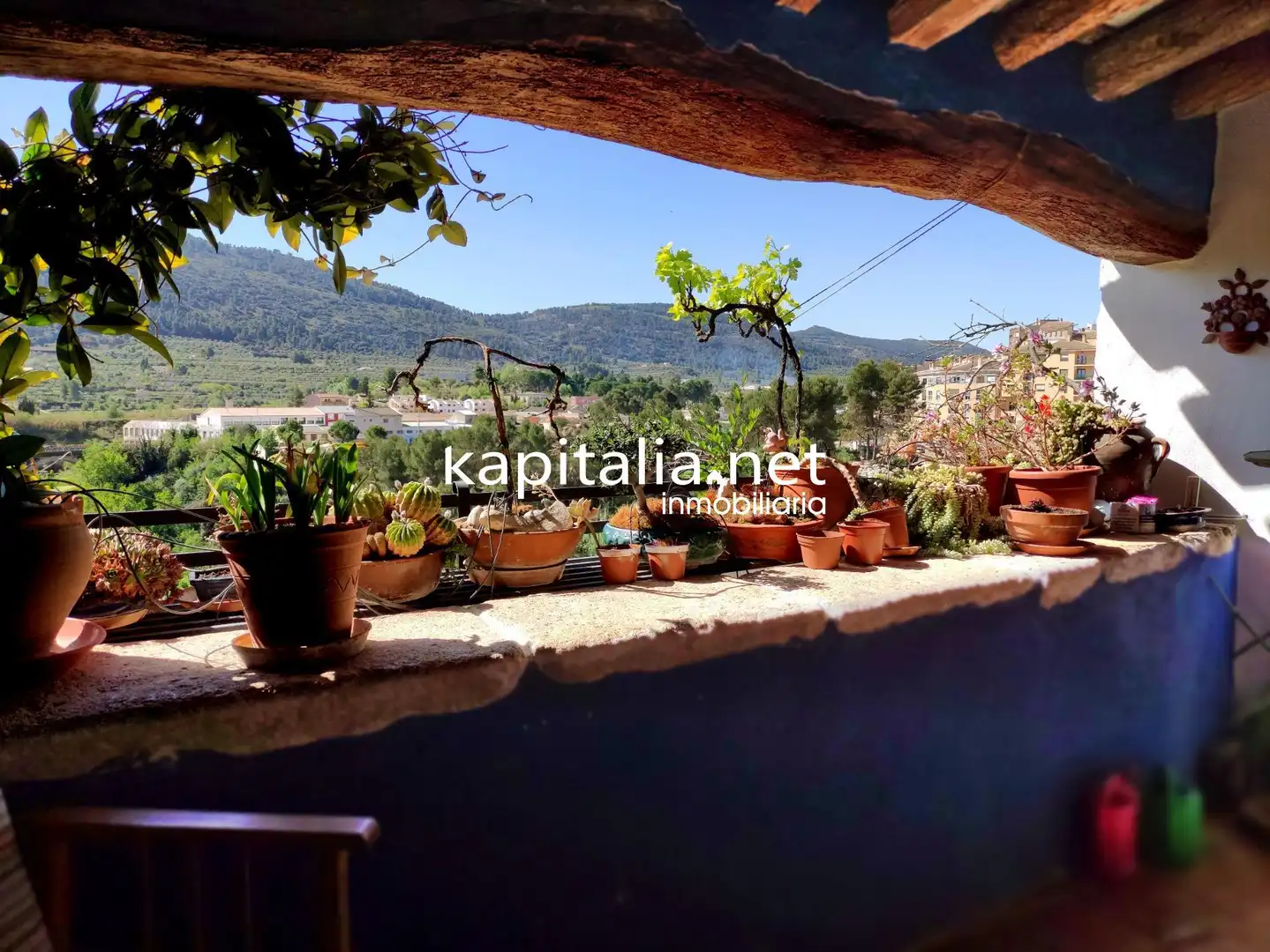 Casa rústica amb terrassa en venda a Bocairent, imagen 6
