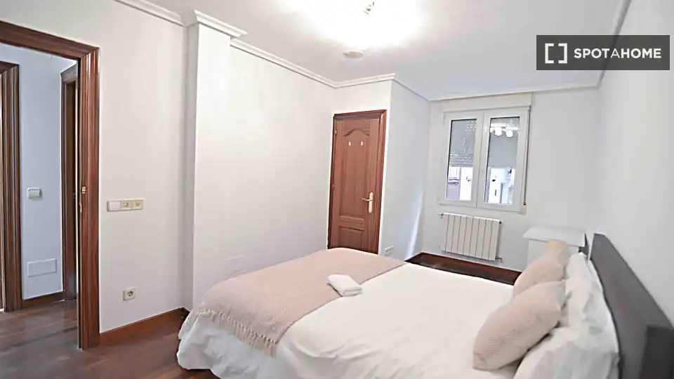 Habitación de Piso para compartir en Santander con Aire acondicionado, Calefacción y Amueblado