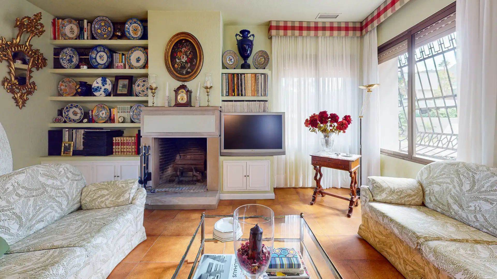 Sala de estar de Casa o chalet en venta en Murcia con Aire acondicionado, Calefacción y Jardín privado
