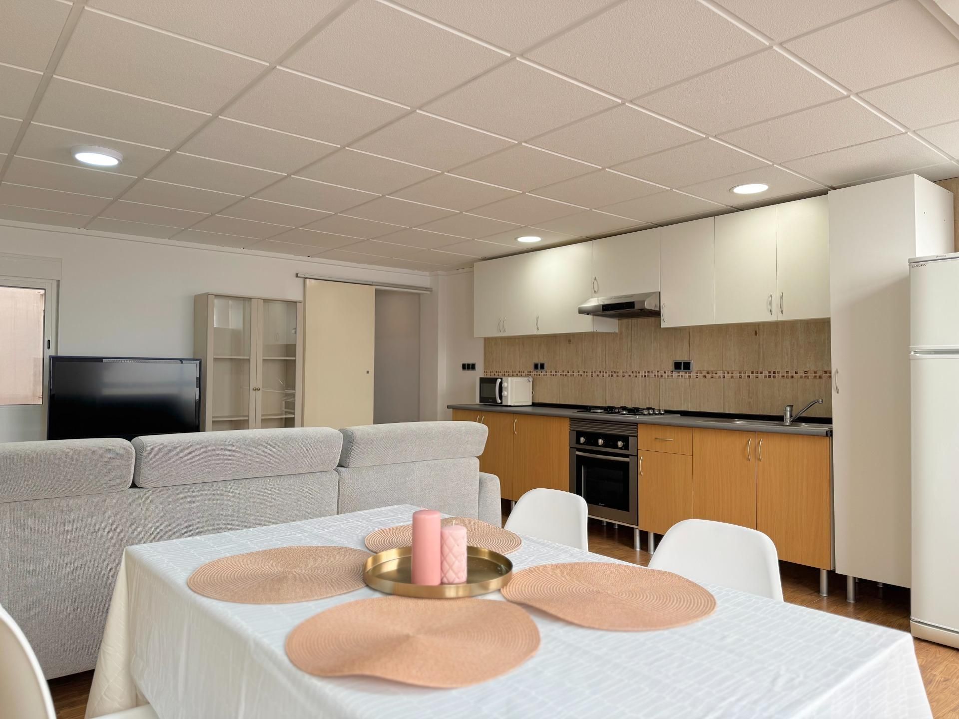 Kitchen of Flat to rent in Elda
