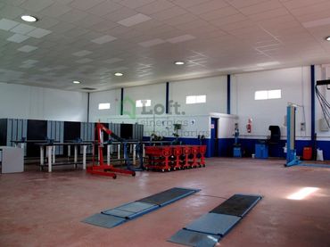 Nau industrial en venda a Casco Antiguo