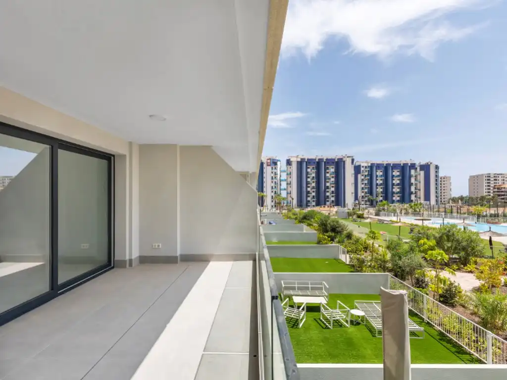 Apartment zum Verkauf in Avenida Olas De Las