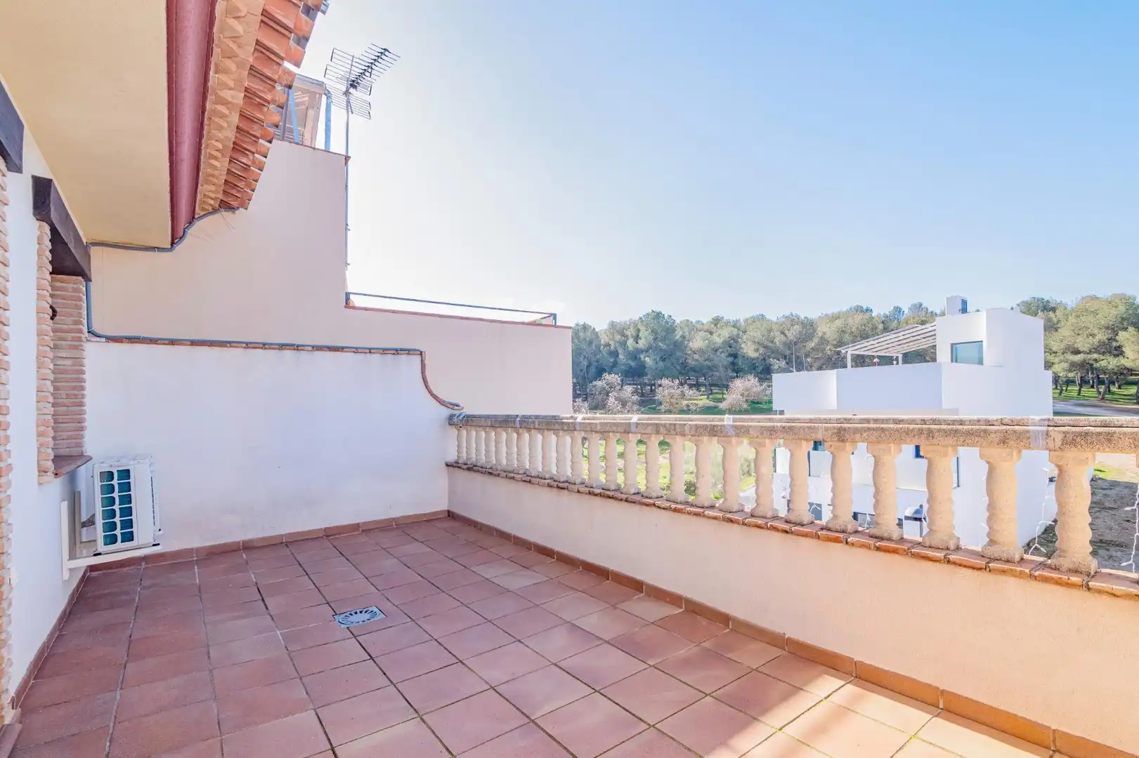 Terrassa de Casa adosada en venda en La Zubia amb Aire condicionat, Calefacció i Terrassa