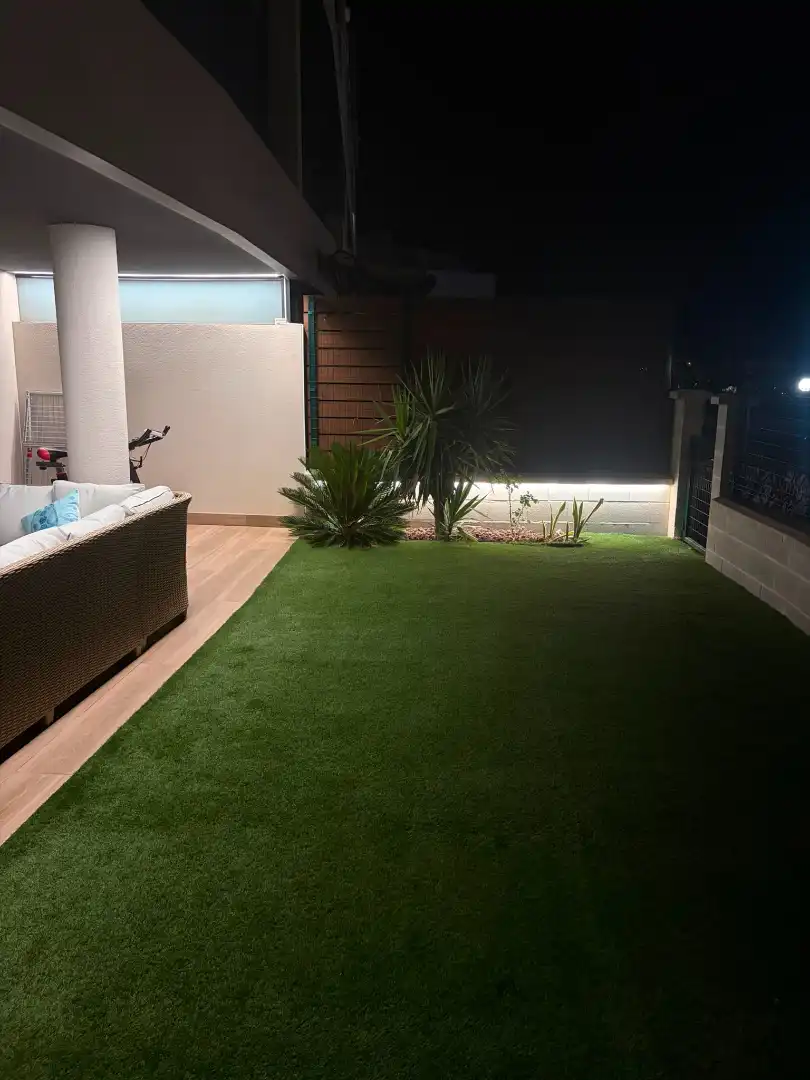Terraza de Planta baja en venta en Almería con Aire acondicionado, Calefacción y Jardín privado