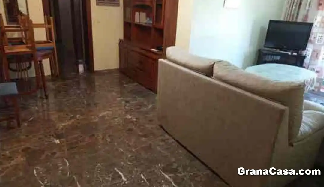 Flat for rent in Granada  with Air Conditioner, Heating and Terrace