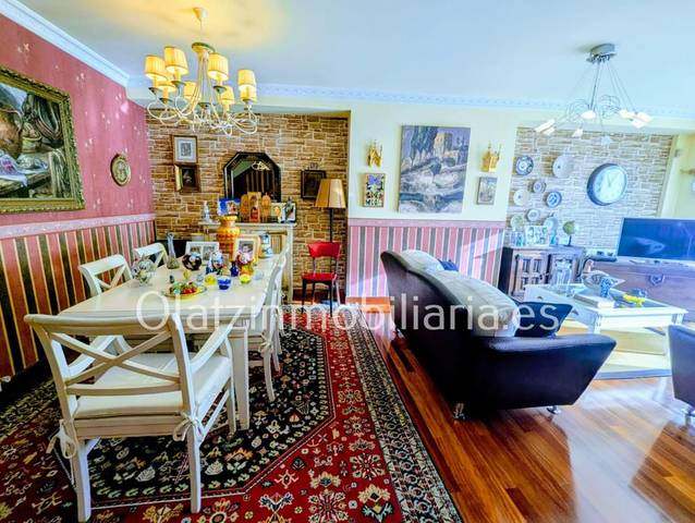 Casa-chalet en Venta en Artziniega