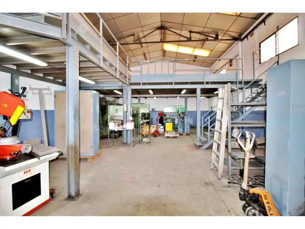 Industrial building for sale in Paseo Sanllehy 15, imagen 10