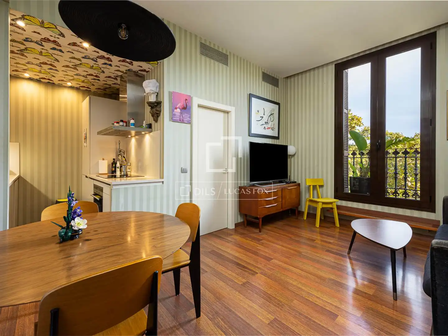 Vista exterior de Piso en venta en Ciutat Vella