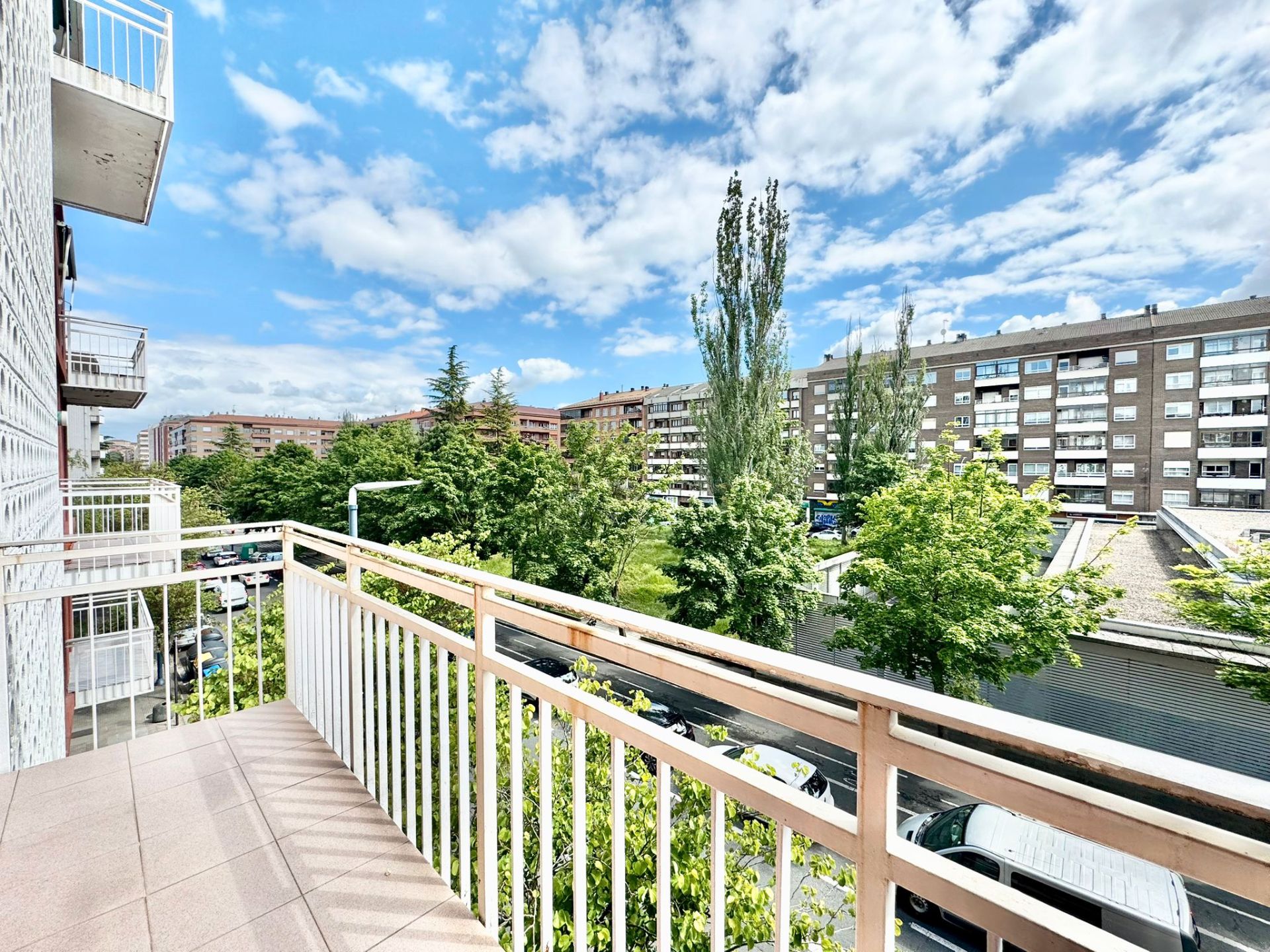 Exterior view of Flat for sale in Vitoria - Gasteiz  with Terrace and Storage room