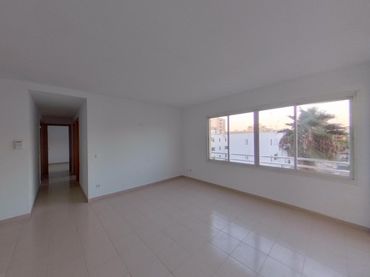 Flat with lift for sale in C/ General Riera