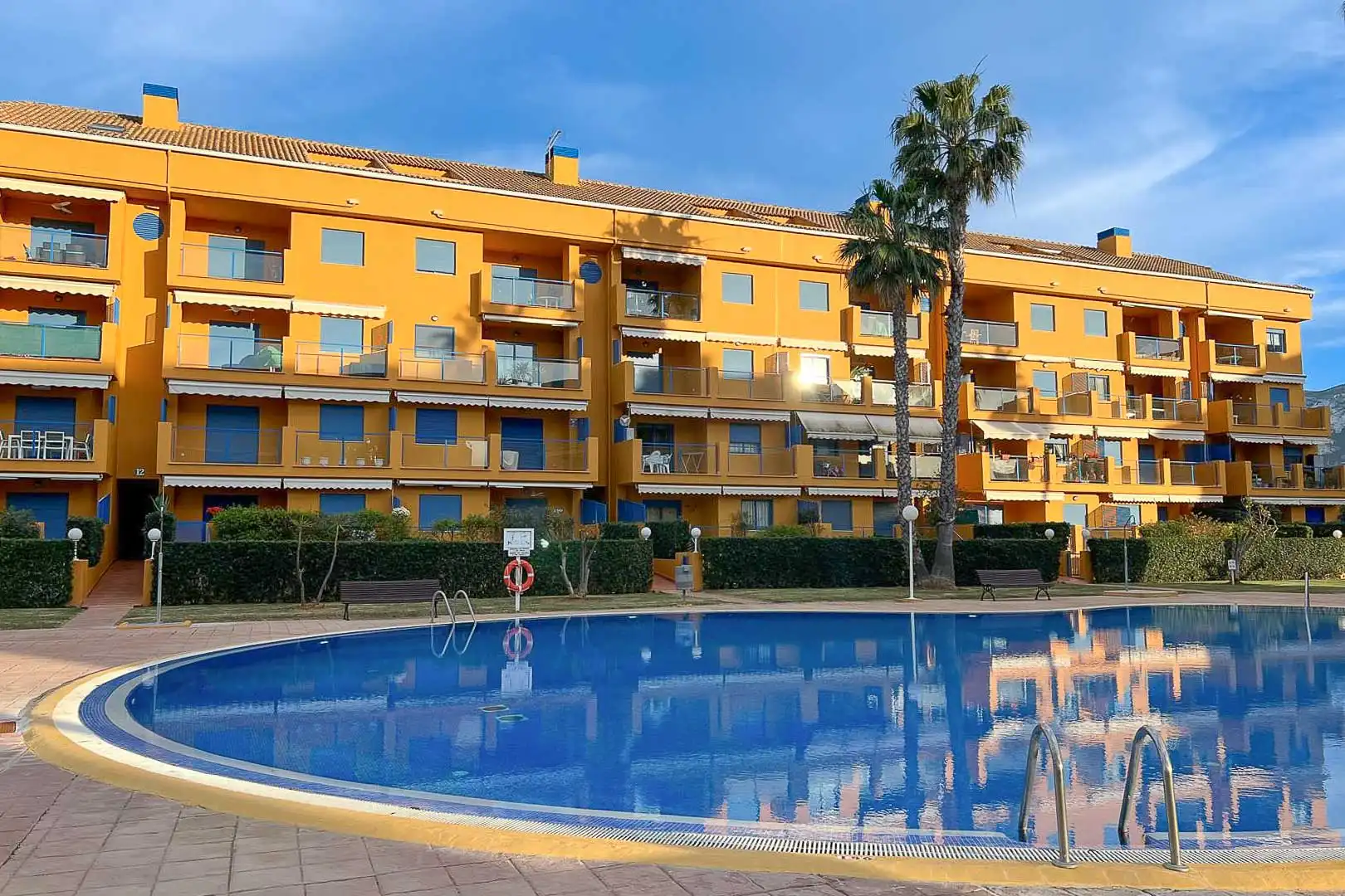 Apartamento con terraza en venta en La Pedrera - Vessanes
