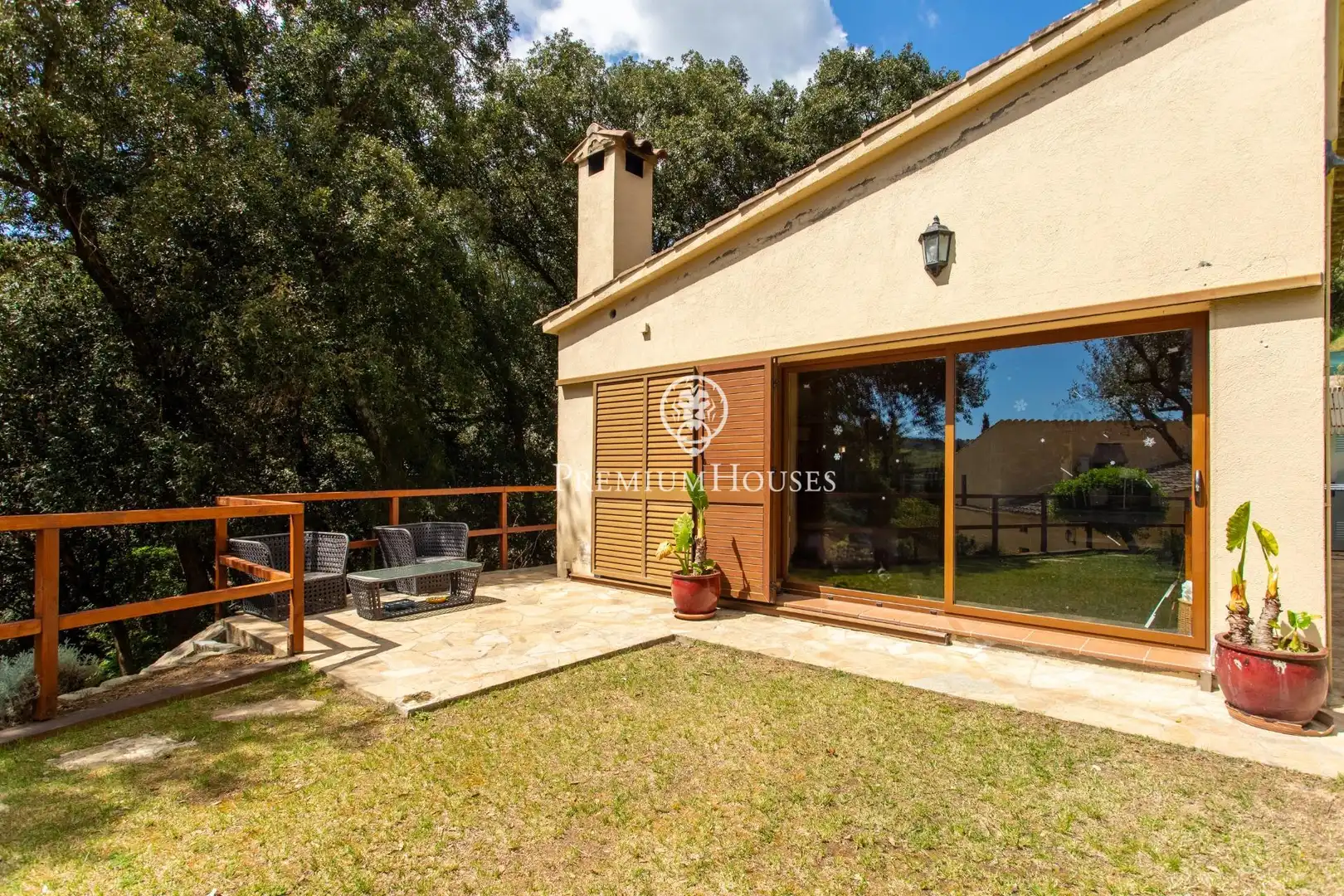 Terraza de Finca rústica en venta en Arenys de Munt con Aire acondicionado, Calefacción y Jardín privado
