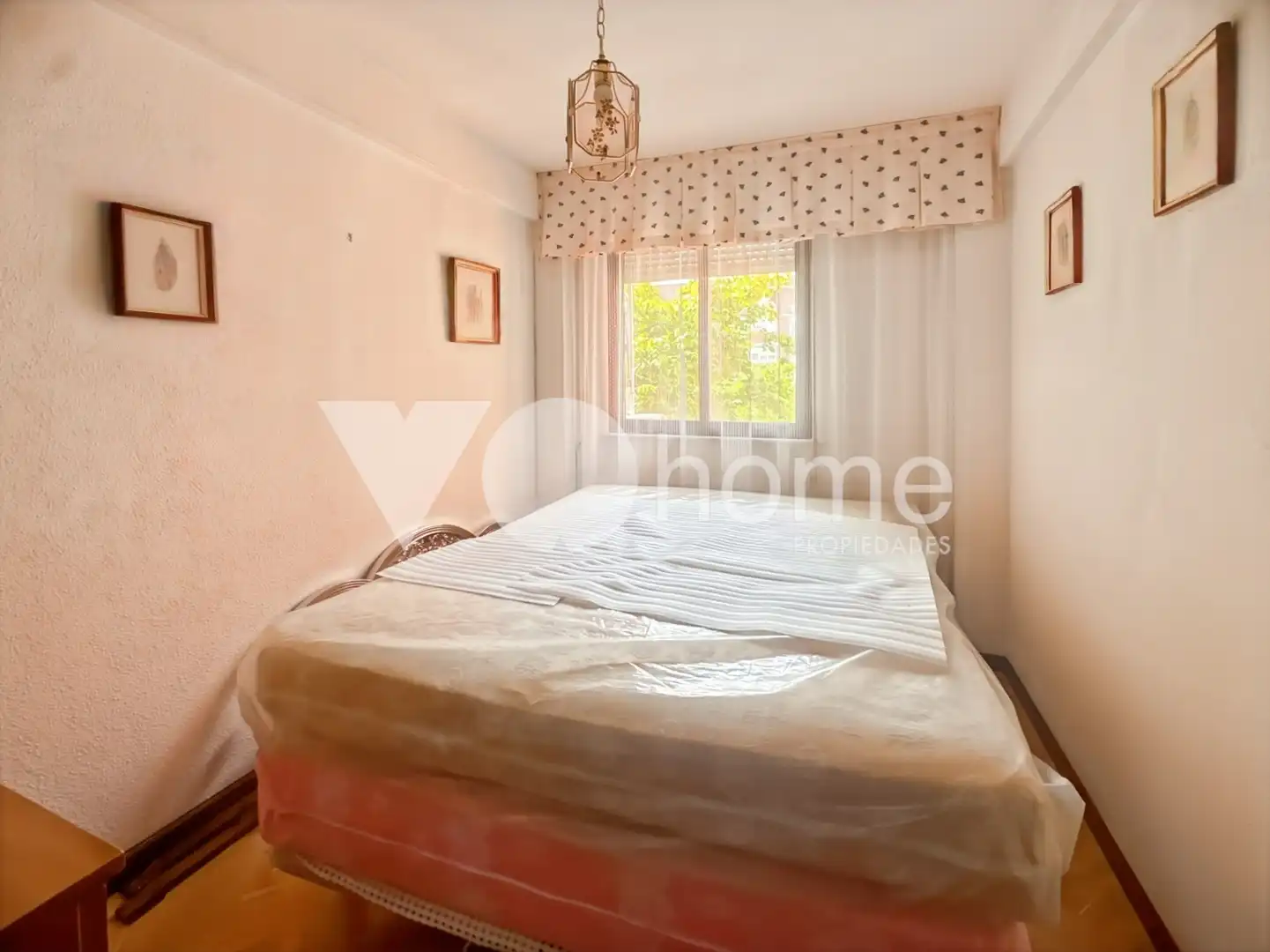 Schlafzimmer von Wohnung zum Verkauf in Madrid mit Heizung, Terrasse und Möbliert
