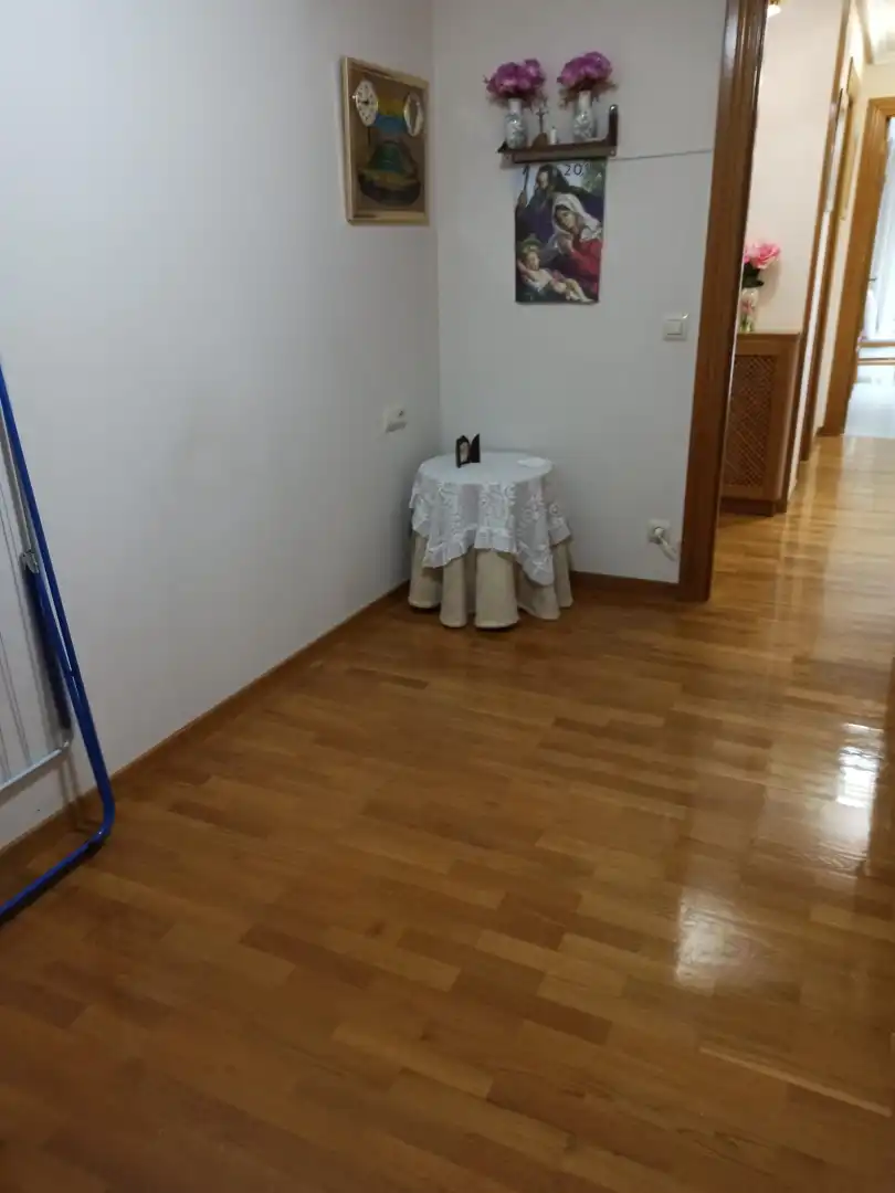 Habitación de Apartamento en venta en Calahorra con Calefacción, Parquet y Terraza