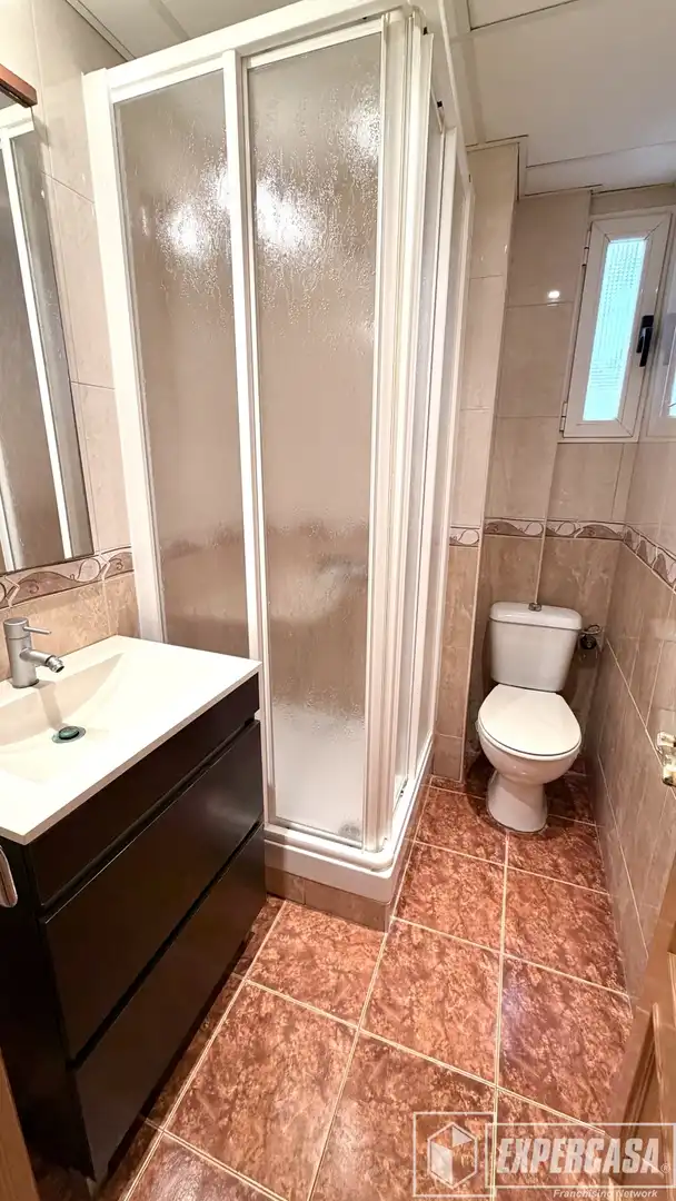 Bathroom of Flat for sale in Aldaia  with Terrace