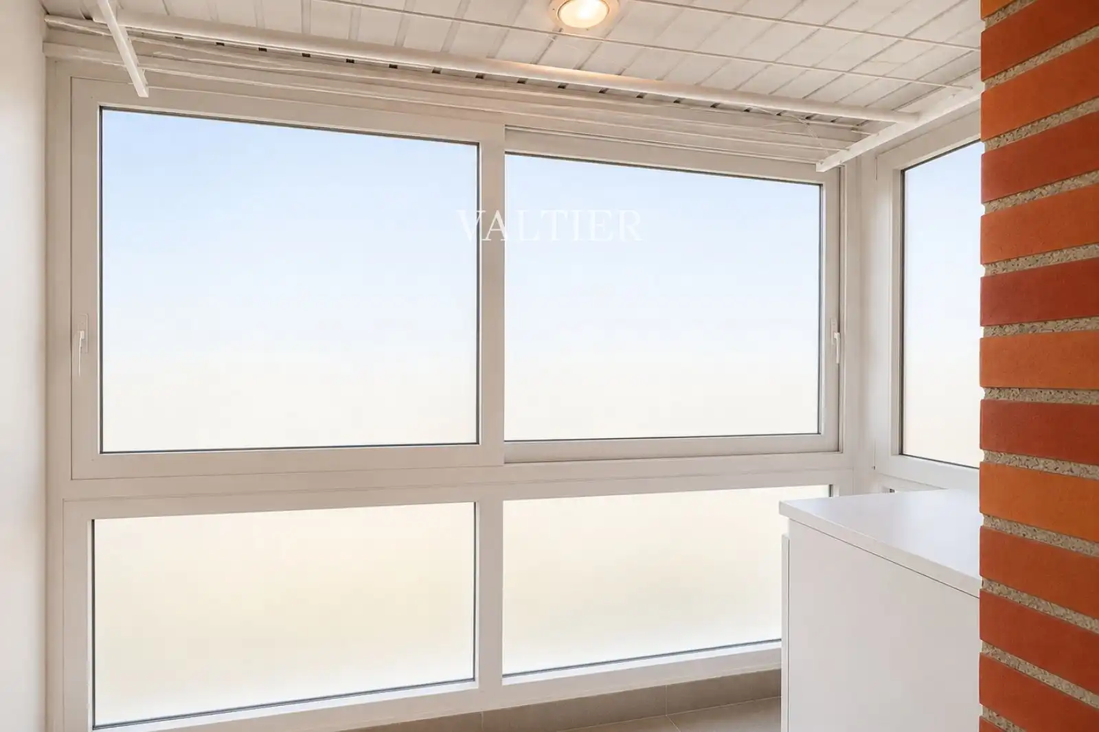 Terraza de Piso de alquiler en Madrid con Aire acondicionado, Piscina y Piscina comunitaria
