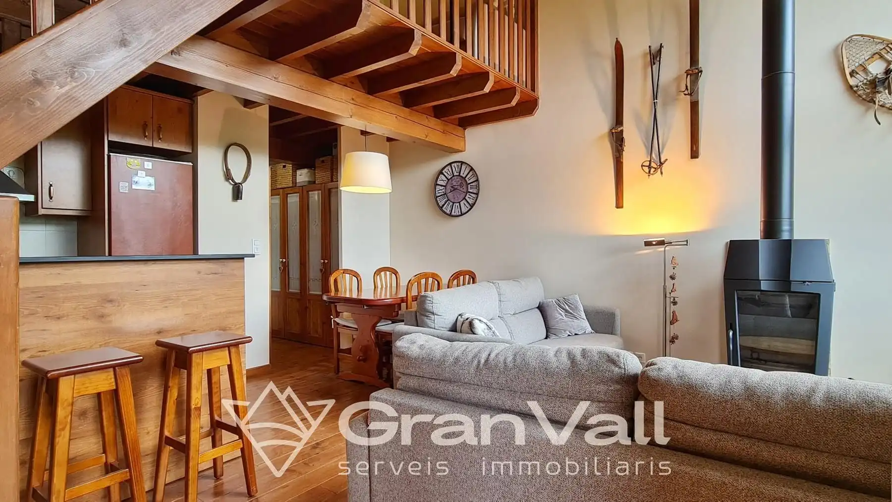 Sala de estar de Casa adosada en venta en Saillagouse con Calefacción, Jardín privado y Parquet