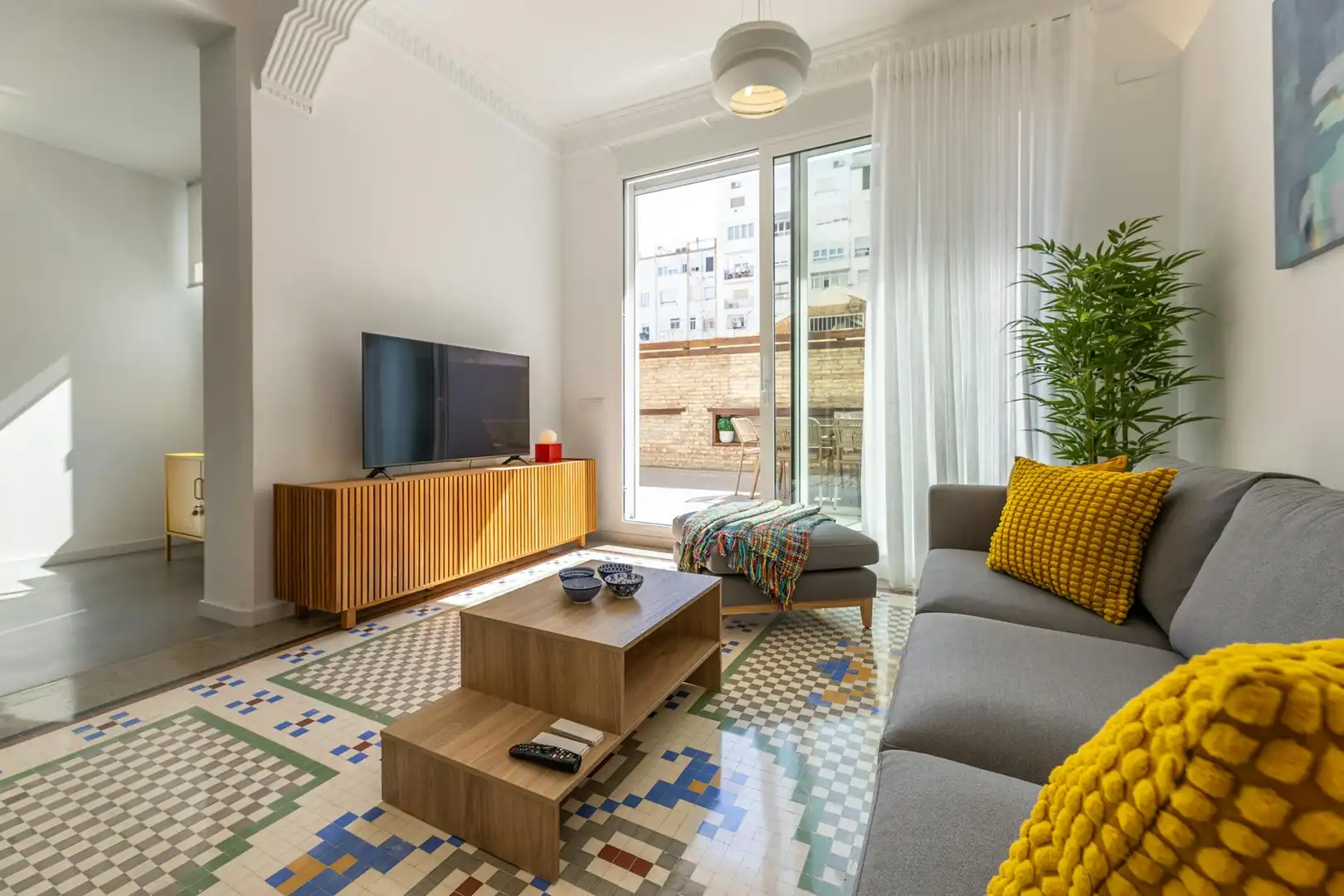 Living room of Flat for rent in Valencia  with Air Conditioner, Heating and Furnished