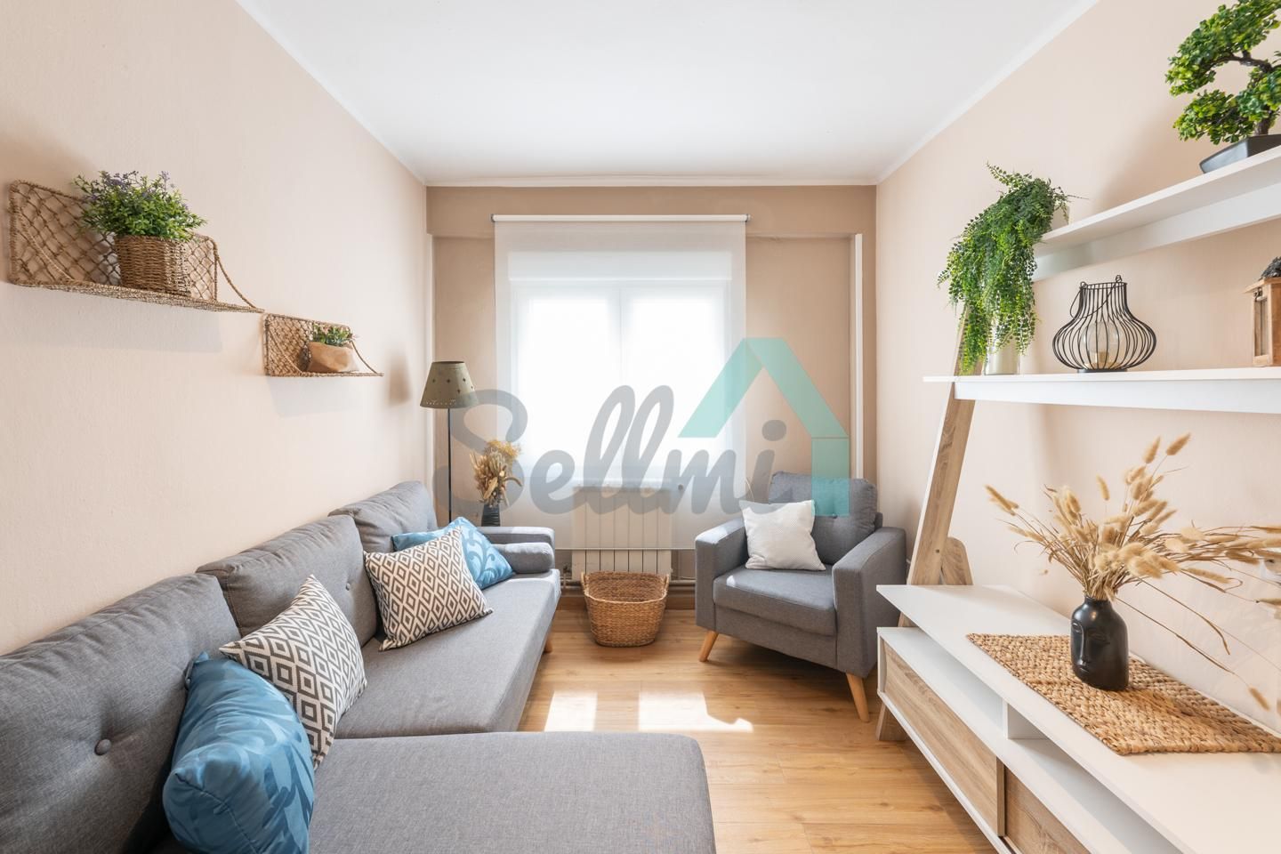 Living room of Flat for sale in Oviedo   with Heating