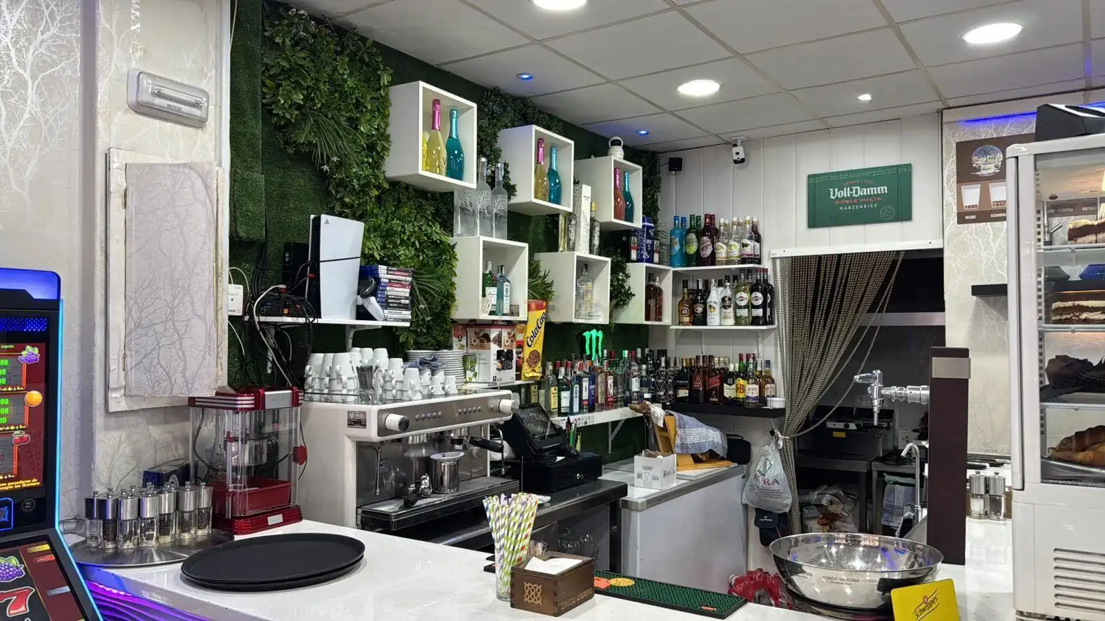 Local en traspaso en Torremolinos con Aire acondicionado