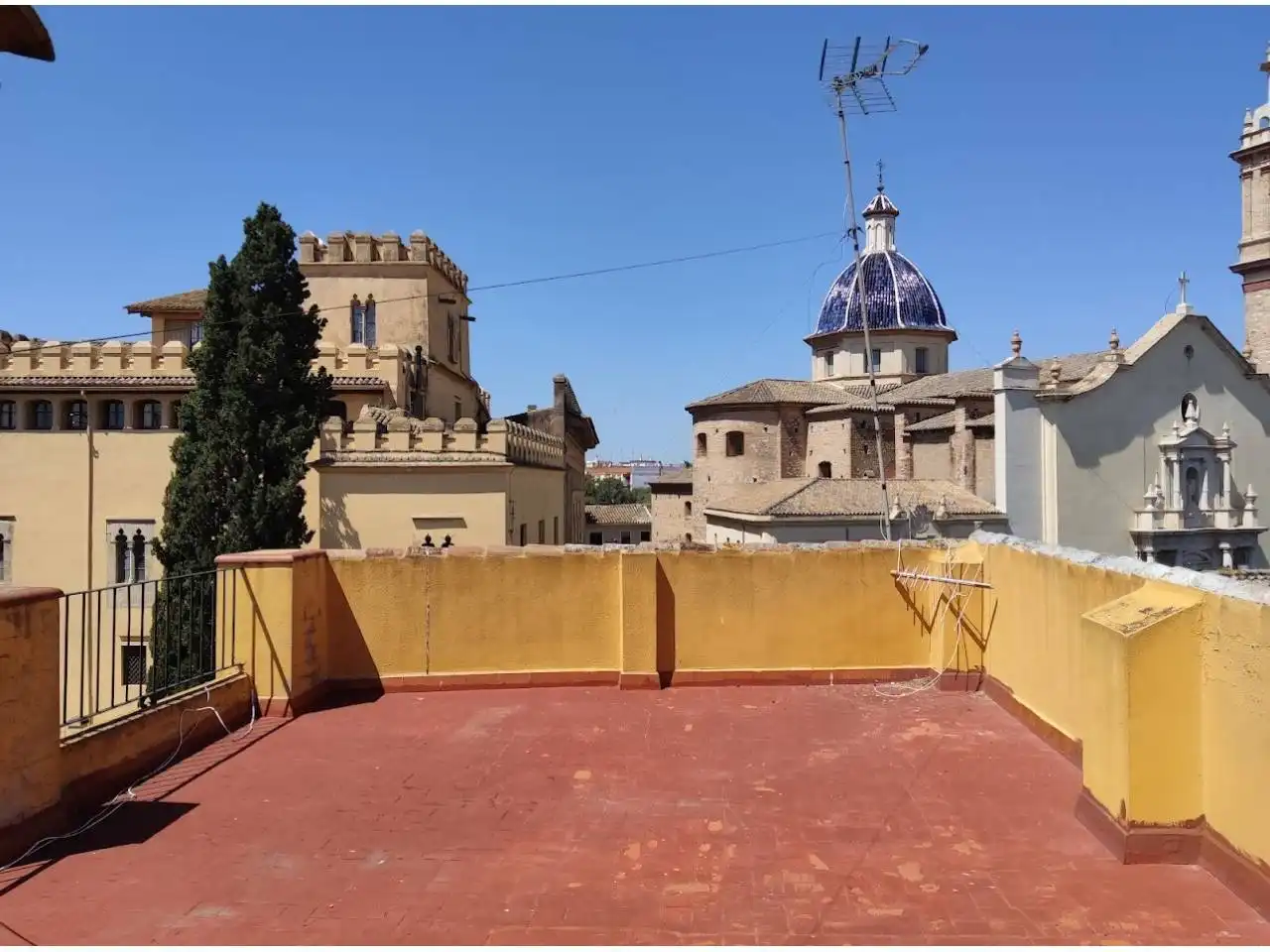 Terraza de Piso en venta en Burjassot con Terraza y Balcón
