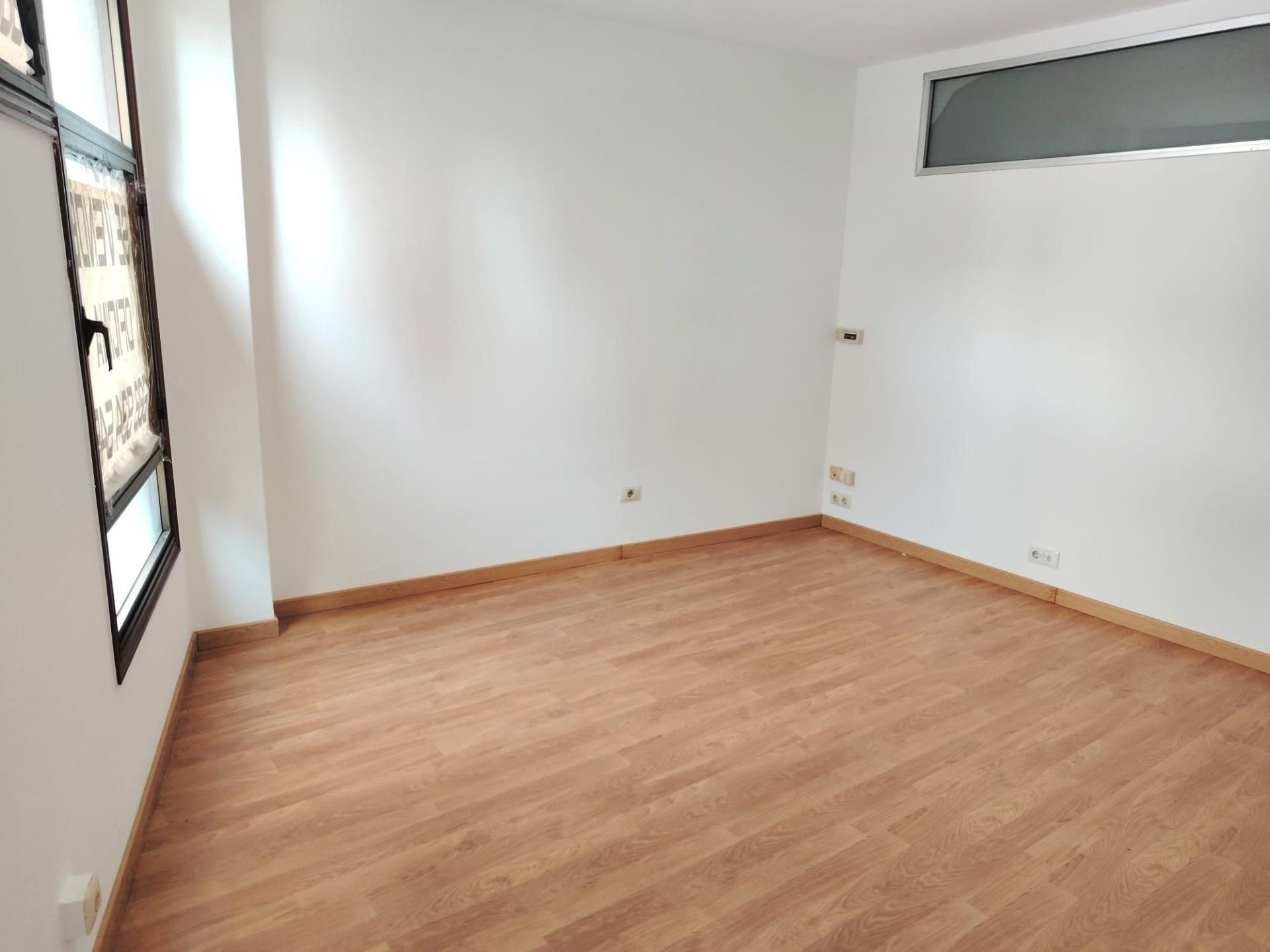 Oficina en venda en Vigo  amb Terrassa